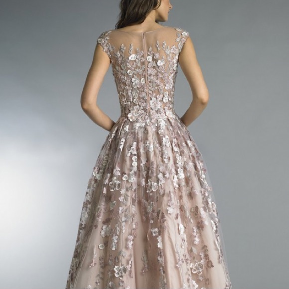 Floral light Pink Gown - Picture 6 of 7